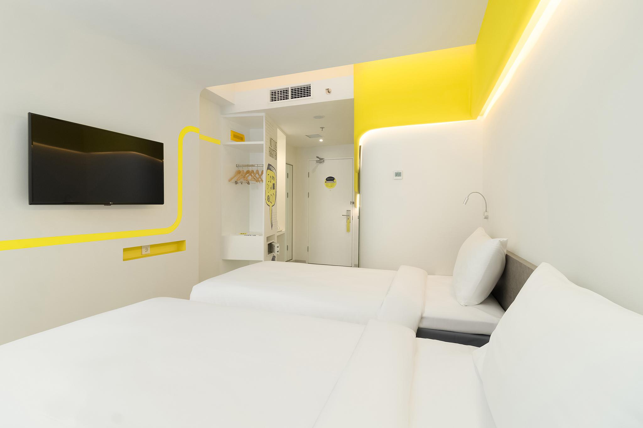 Yello Hotel Kuta Beachwalk Bali Eksteriør bilde